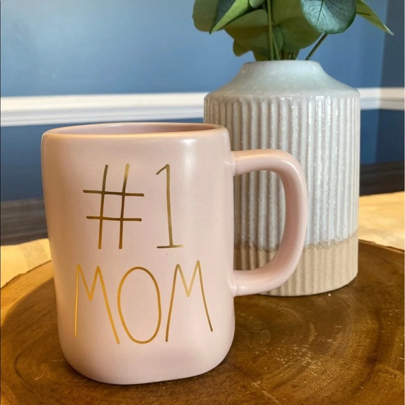 Rae Dunn #1 MOM - Picture 1 of 2